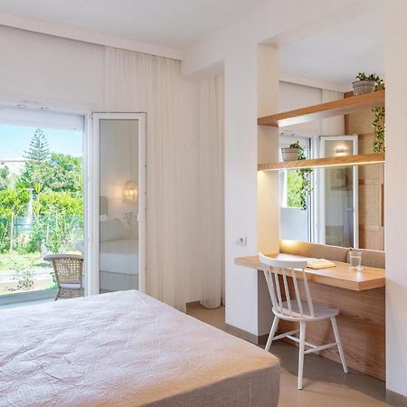 Christa Luxury Apartments Kávos Eksteriør billede